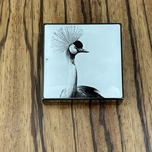 Chantecaille Luminescent Eye Shade Crane Smokey Burgundy 2.5g